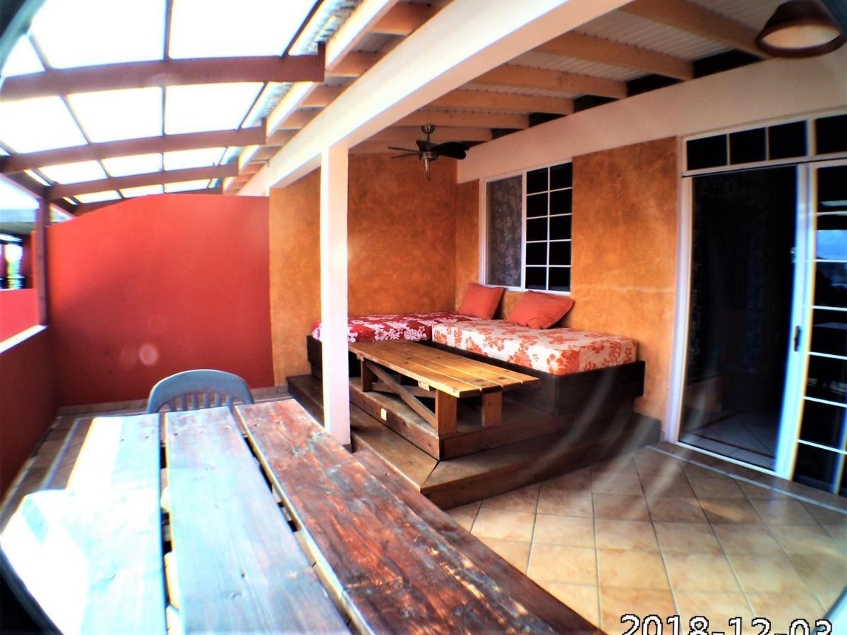 Sunset Hill Lodge Μπόρα Μπόρα Εξωτερικό φωτογραφία